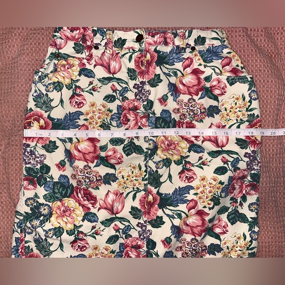 NWOT Denim Floral Skirt | Gotcha Covered | Size 12 - Picture 7 of 8